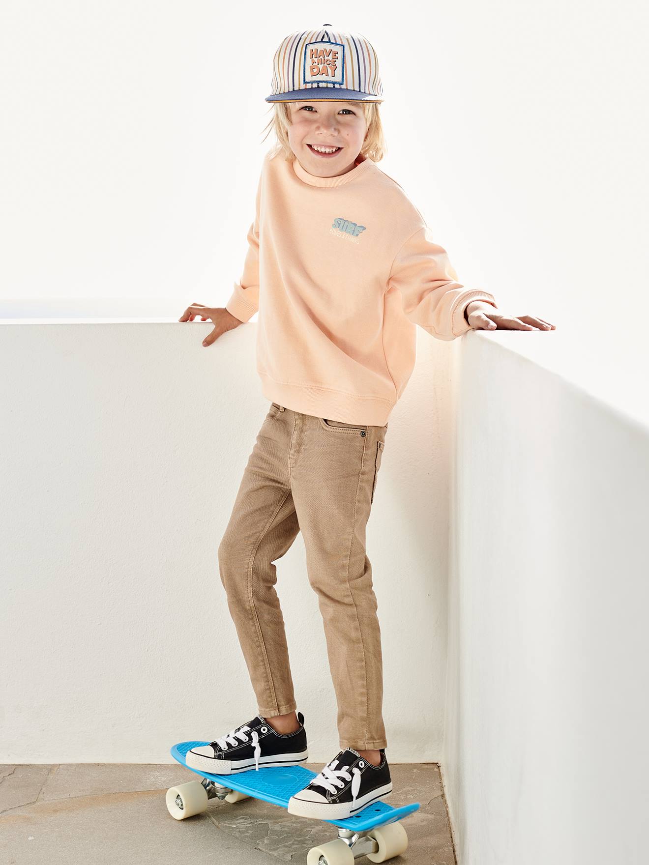 https://kids-avenue.com.ua/pages/gallery/5861/slim-couleur-morphologik-large-garcon (1).jpg